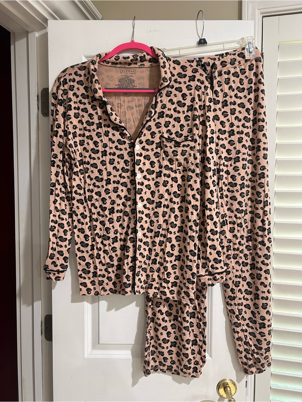Women’s Kickee Large Leopard Print Pajama Set